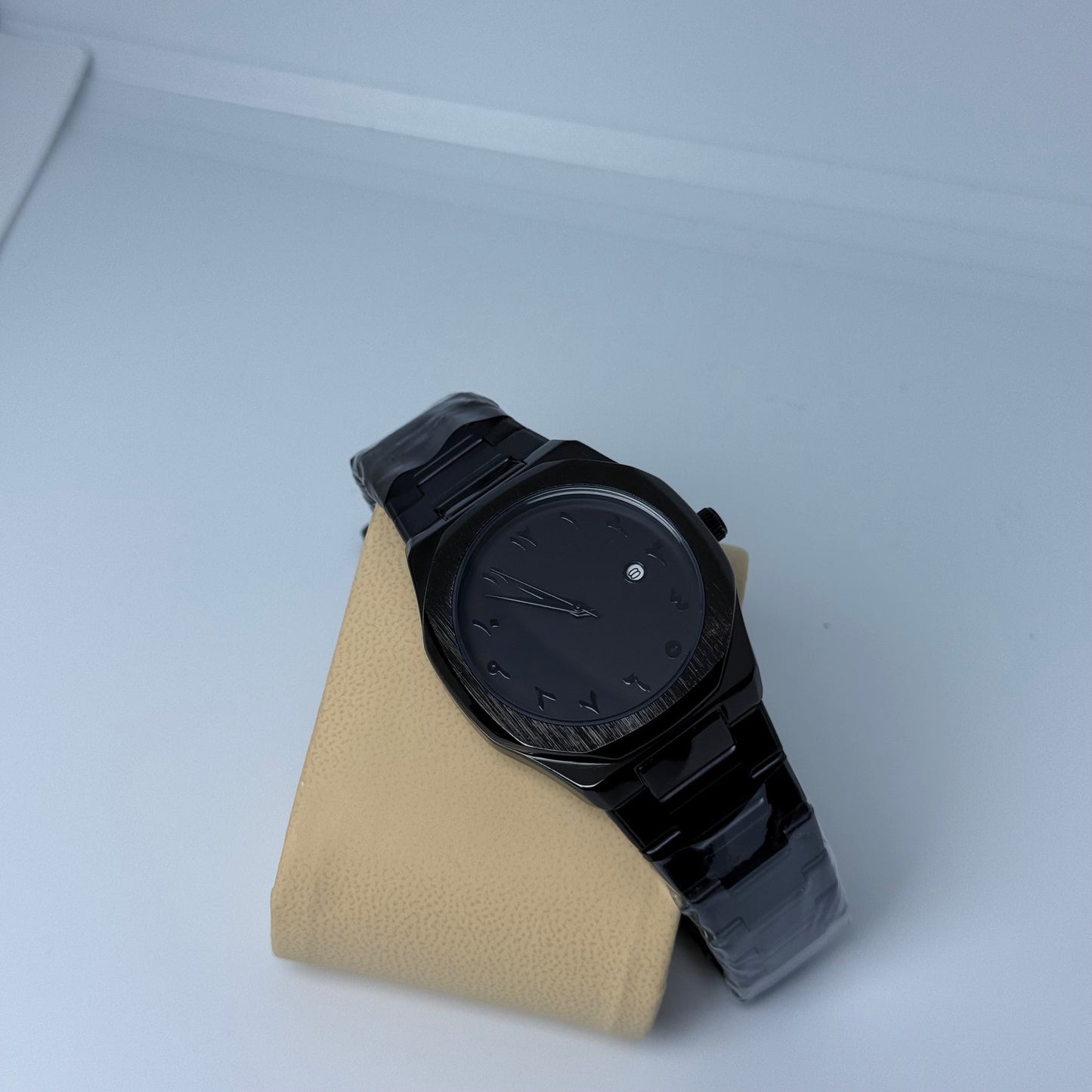 BLACK AURA STAIN LESS STEEL